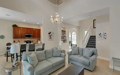 Beautiful 5 Bed Pool Home in Reunion-1223MS