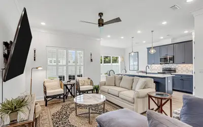 22811 Ann Miller - Saltwater Solace