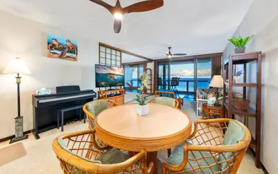 Big Island Keauhou Surf & Racquet 1-204