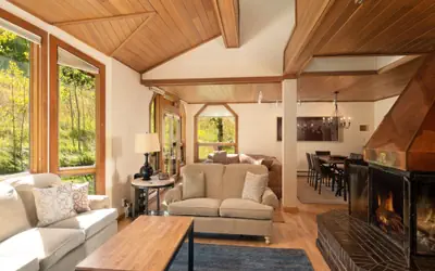 Townhome with Ski-in Access near Pool and Spa