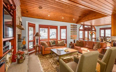 Ski-In/Ski-Out Townhome near Adam's Ave Ski Access