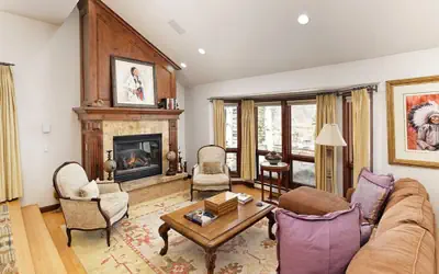 Fanny Hill Pool View Townhome with Ski Access