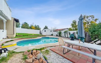 3 Bedroom Pool Home in Lake Elsinore