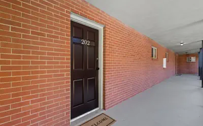 Stadium Village Flat - Walk to DT & Stadium!