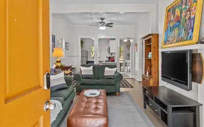 Lenoir Cottage w/ covered patio and fire pit!