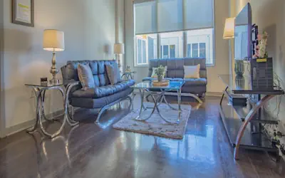 Midtown 1BR Fully Furnished Apartment - Great Location!