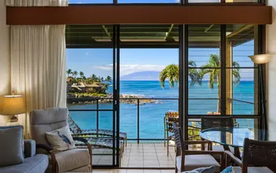 Spacious 2BR Oceanfront Loft - Unit C17