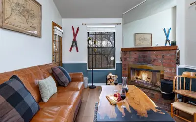 Copperbottom Inn 312