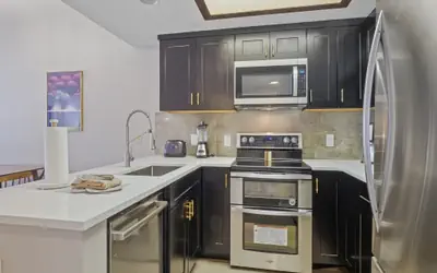 Greens 1 Bedroom Condo #215