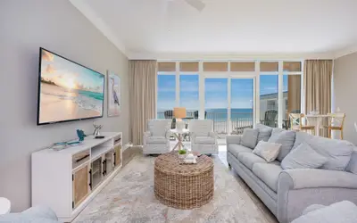 Phoenix Gulf Towers 302