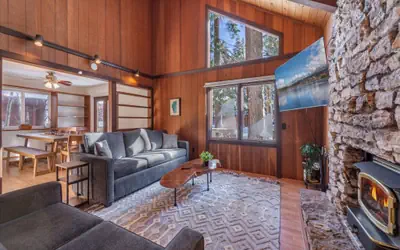 Dollar Point - Observation Dr.