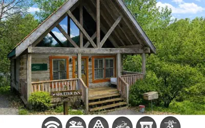 Adorable Shut'er Inn