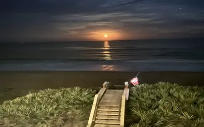 The White House on Flagler Beach - Unit 22