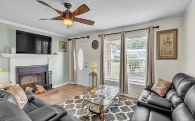 Cozy and Relaxing Fishing Retreat