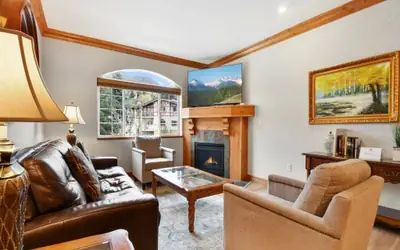 Villa 2082 - 2 Bed 2 Bath Full Kitchen