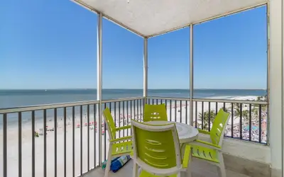 Beach Villas 706 Top-Floor Condo w/ Gulf Views, Pool