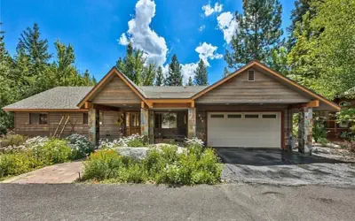 IVH0869 - Cinnabar Creek