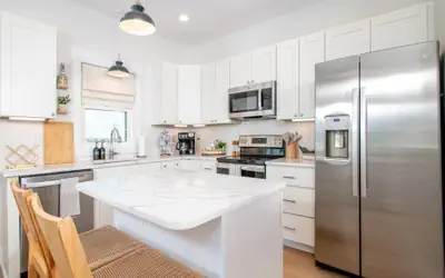 SALTY DALTY & THREE BUOYS