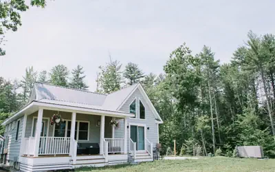 COUPLES COTTAGE  LIMIT 4