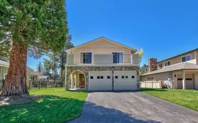 2148 Inverness Drive