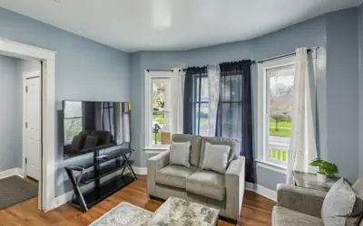 Comfy 3BR Flat Close to the Falls