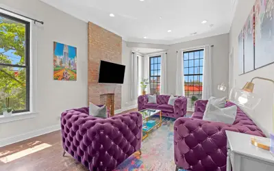 Modern, Spacious 3BR Apt Minutes to Downtown!