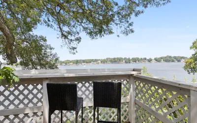 Dave's Last Resort Lakeside - Long Stay Discount - Cozy Cabin 6