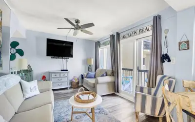 Pinnacle Port Penthouse #29