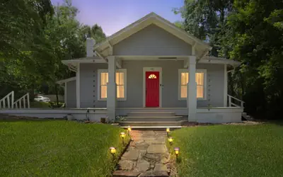 Sweet Magnolia at Festival Park