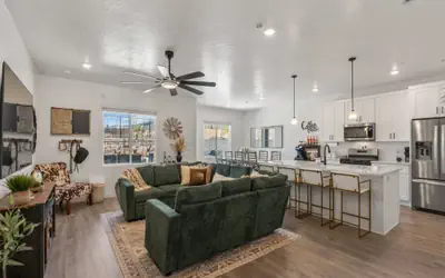 Popular Poolside Retreat