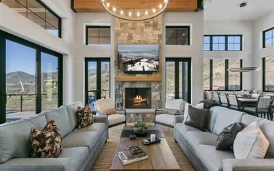 11981 N Gemini Way SkyRidge 5BR Home with Hot Tub