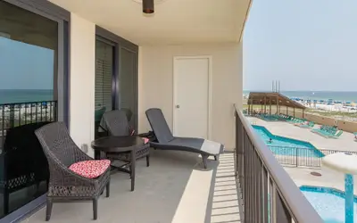 Phoenix I - 2 Bed 2 Bath Select Sleeps 6