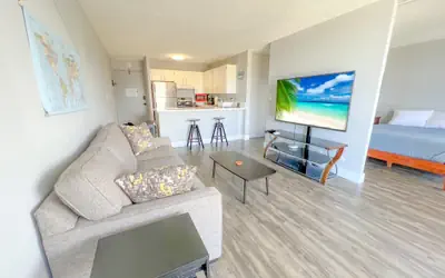 Aloha Living at Waikiki Lanais