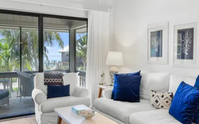 Ventura Captiva 2B- Island Charm meets Coastal Lux