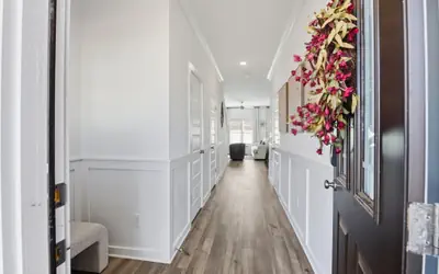 Discovery Haven: A Brand-new cozy Townhouse, 3BR, 2.5B, Minutes to Mid-City