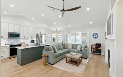 Driftwood Dreamer Retreat | Quiet Coastal Escape