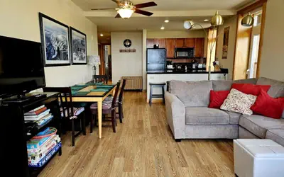 Schweitzer PM: Ski-In/Out 2BR White Pine 207