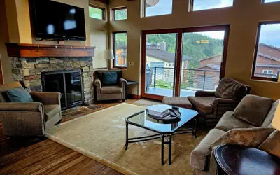 Schweitzer PM: Scotchman View - Luxury 3BR Home
