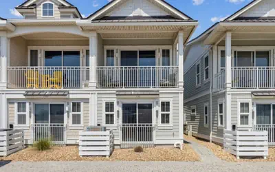 Seven Seas Townhome - Pet Friendly - Fernandina Beach