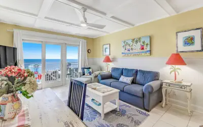 Vibrant Ocean View Getaway - Fernandina Beach