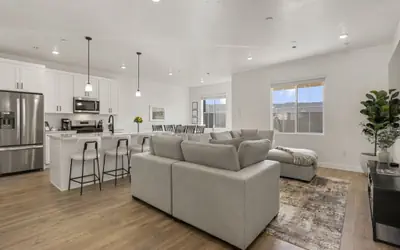 Desert Retreat Near Sand Hollow