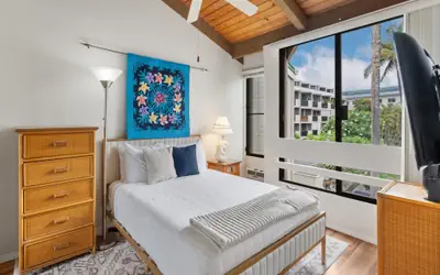 Kailua Bay Resort 4-305