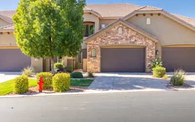 Pebble Beach Retreat at Coral Ridge Resort