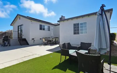 Cozy Paradise Hills Retreat