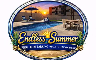 Endless Summer, Pool/Theatre/Boat Parking/Walk to London Bridge!