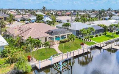 Punta Gorda Isles 3-Bedroom Canal-front Pool Home with Dock