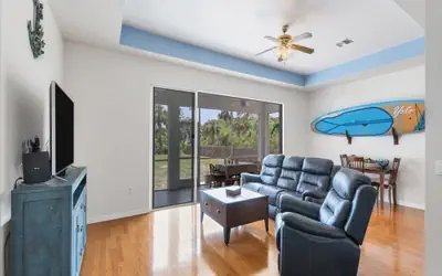 Close to Casey Key Nokomis Beach Pet Friendly Large Yard