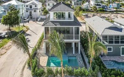 211 Ostego - Island Time