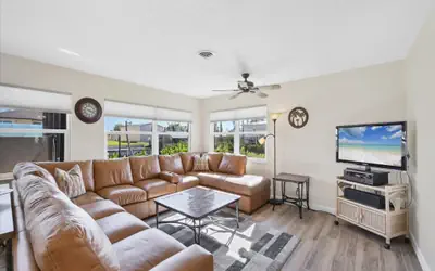 Englewood Private Vacation Home on Lemon Bay Canal with Hot Tub - Only 4 Miles to Gulf Beaches