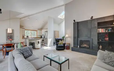 4 Rocky Mountain Lane